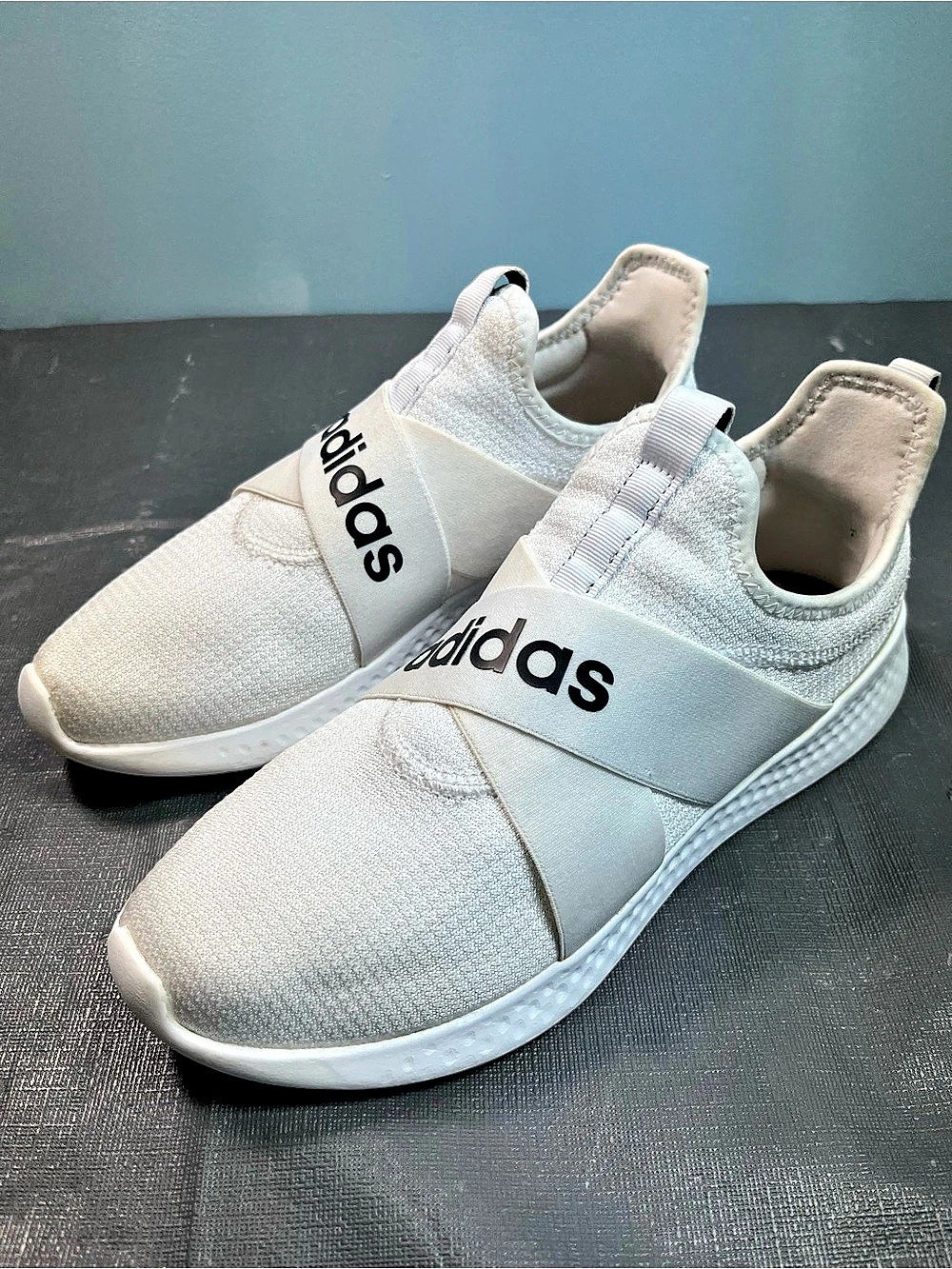 Women’s Adidas Puremotion Adapt White Slip-on Running Shoes Size 10 FX7325